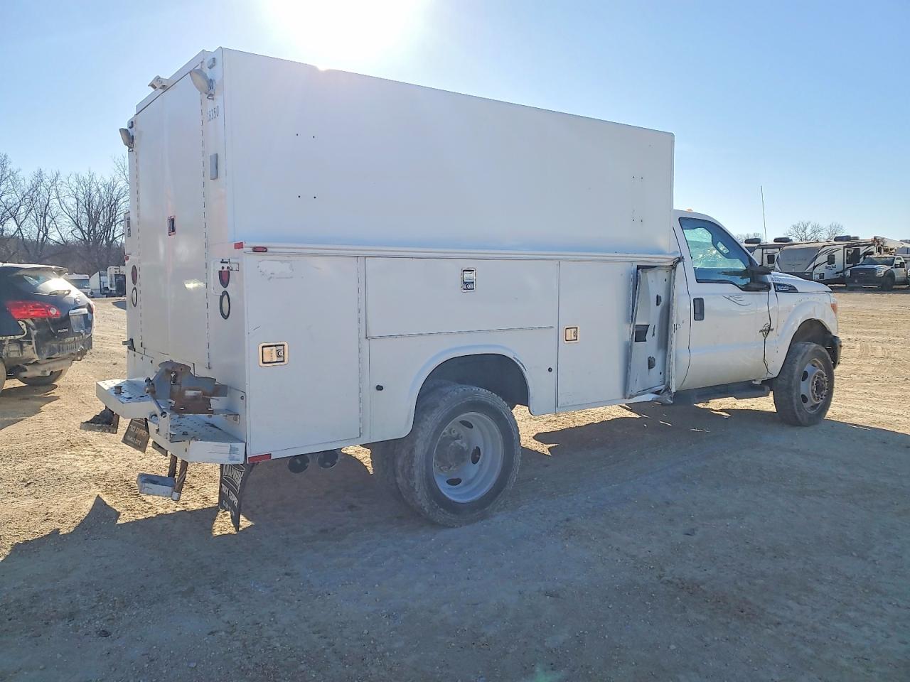 2015 FORD F550 SUPER DUTY UTILITY / SERVICE TRUCK photo 3