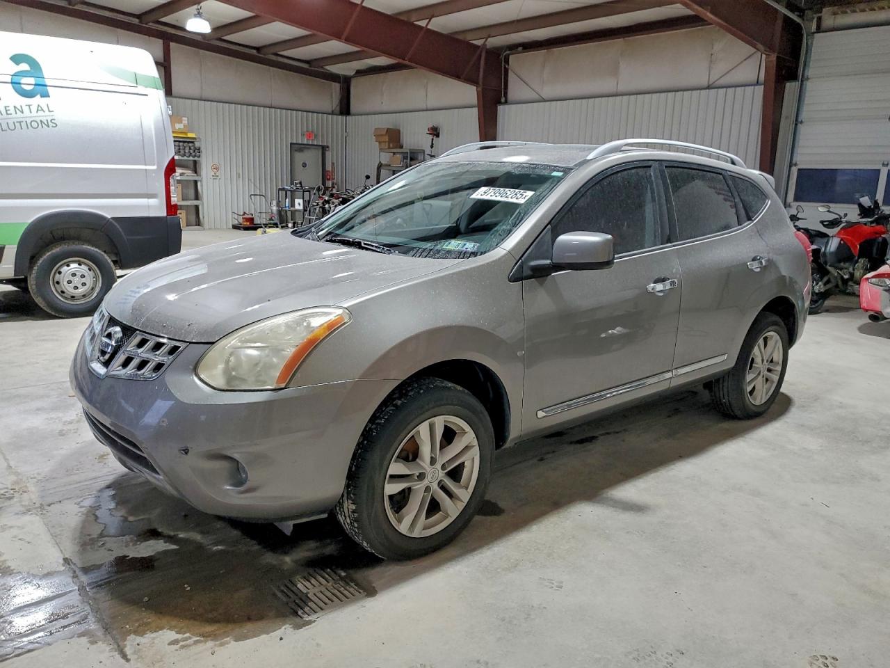 2013 NISSAN ROGUE