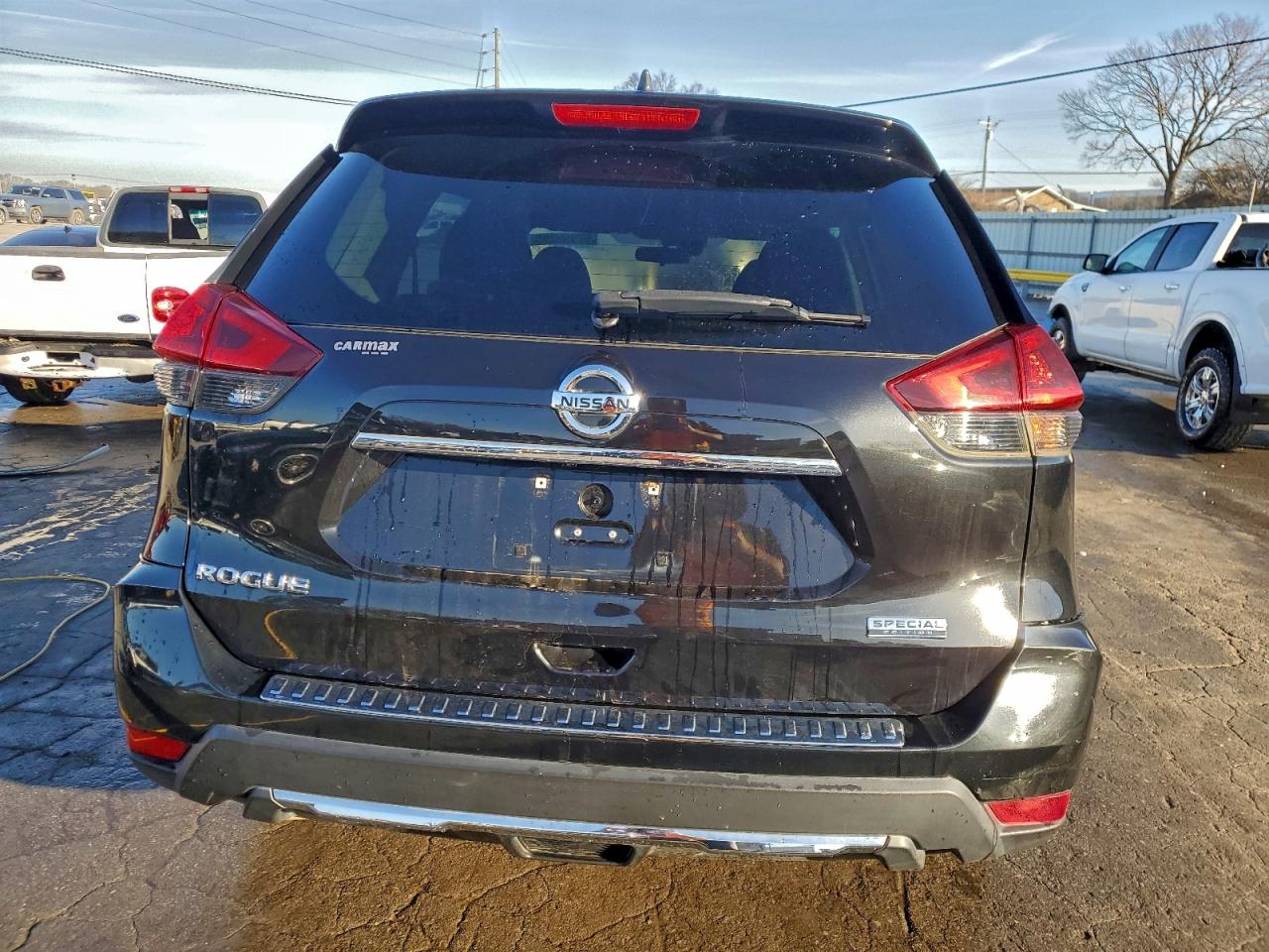 2019 NISSAN ROGUE S photo 6