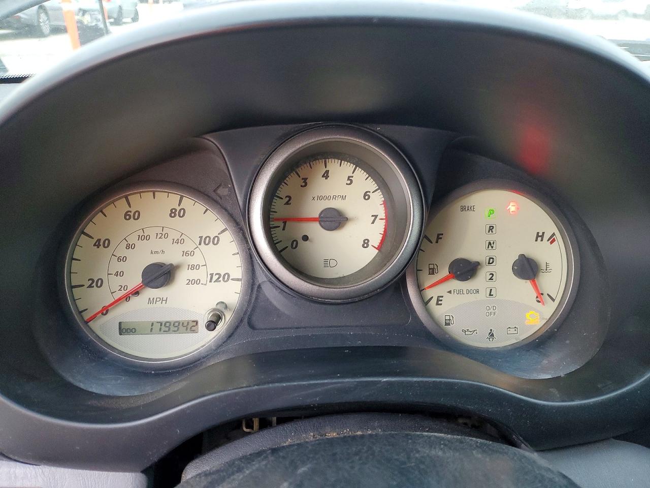 2001 TOYOTA RAV4 photo 9