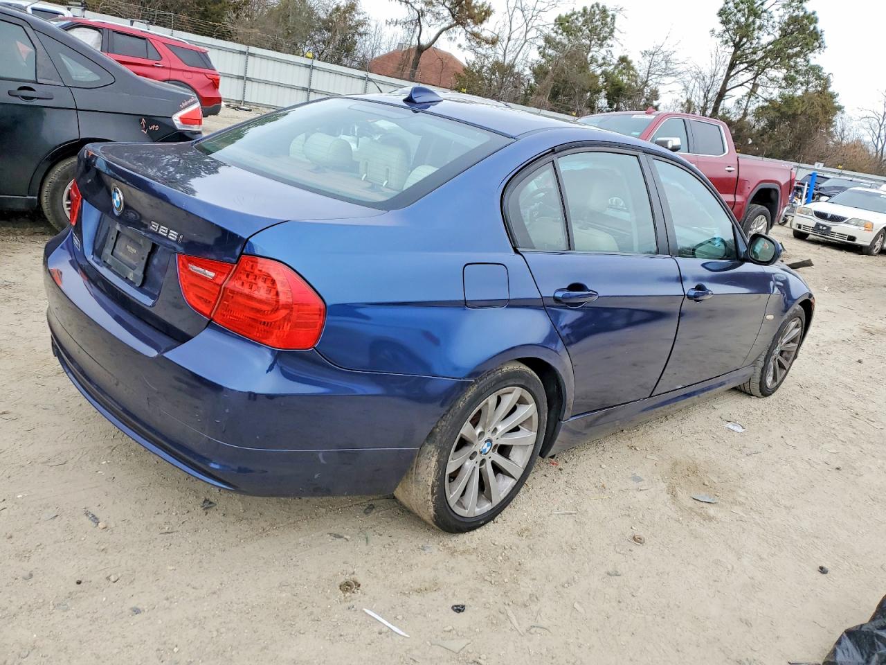 2011 BMW 328 I photo 3