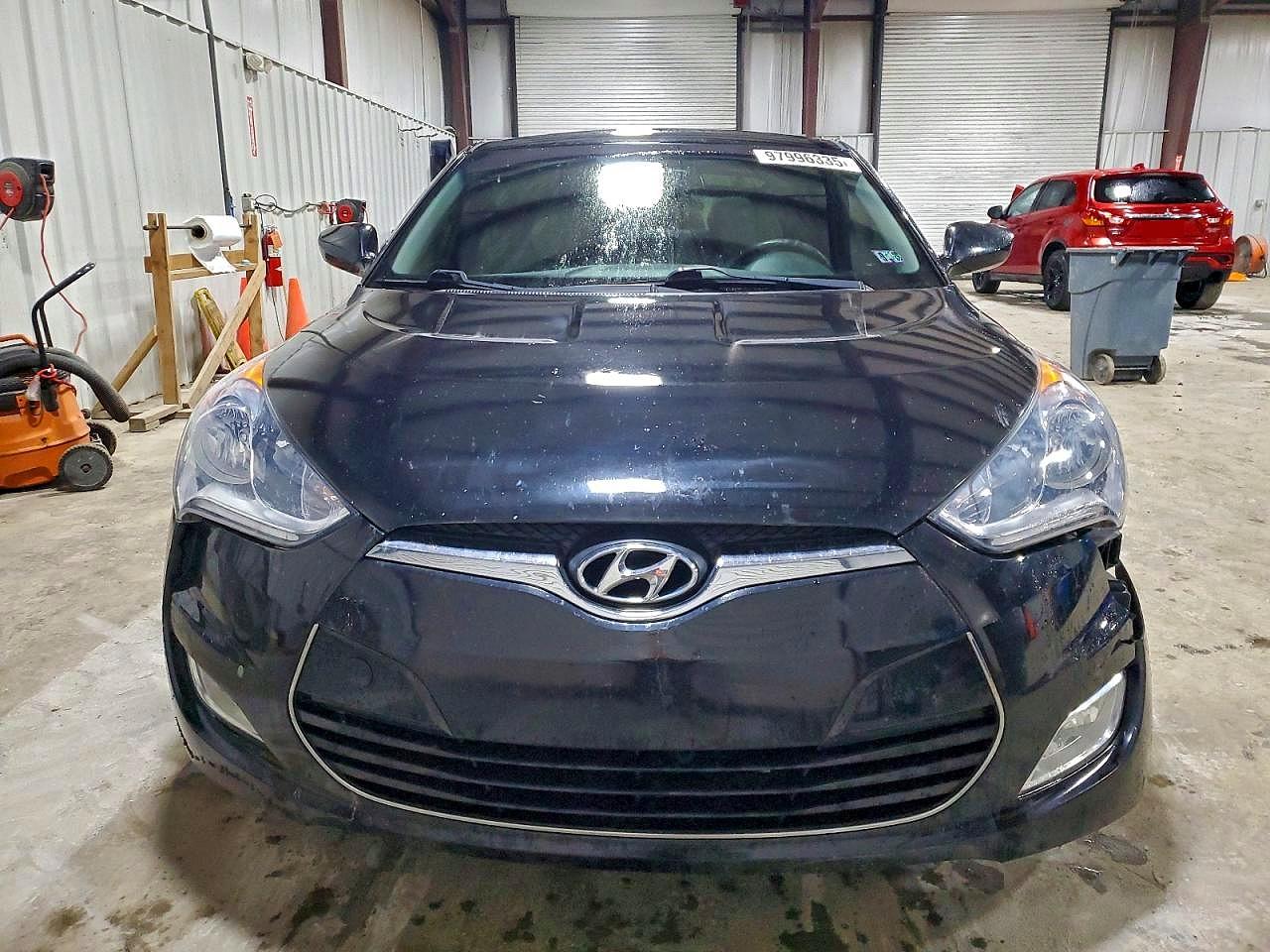 2013 HYUNDAI VELOSTER photo 5