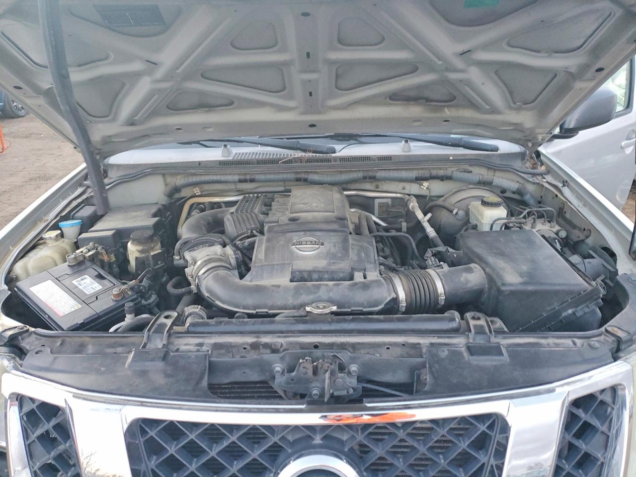 2008 NISSAN PATHFINDER S photo 12