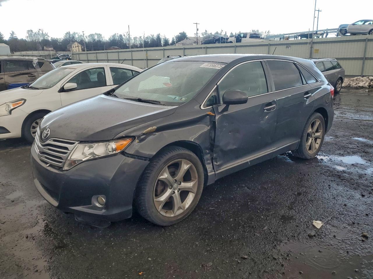 2010 TOYOTA VENZA