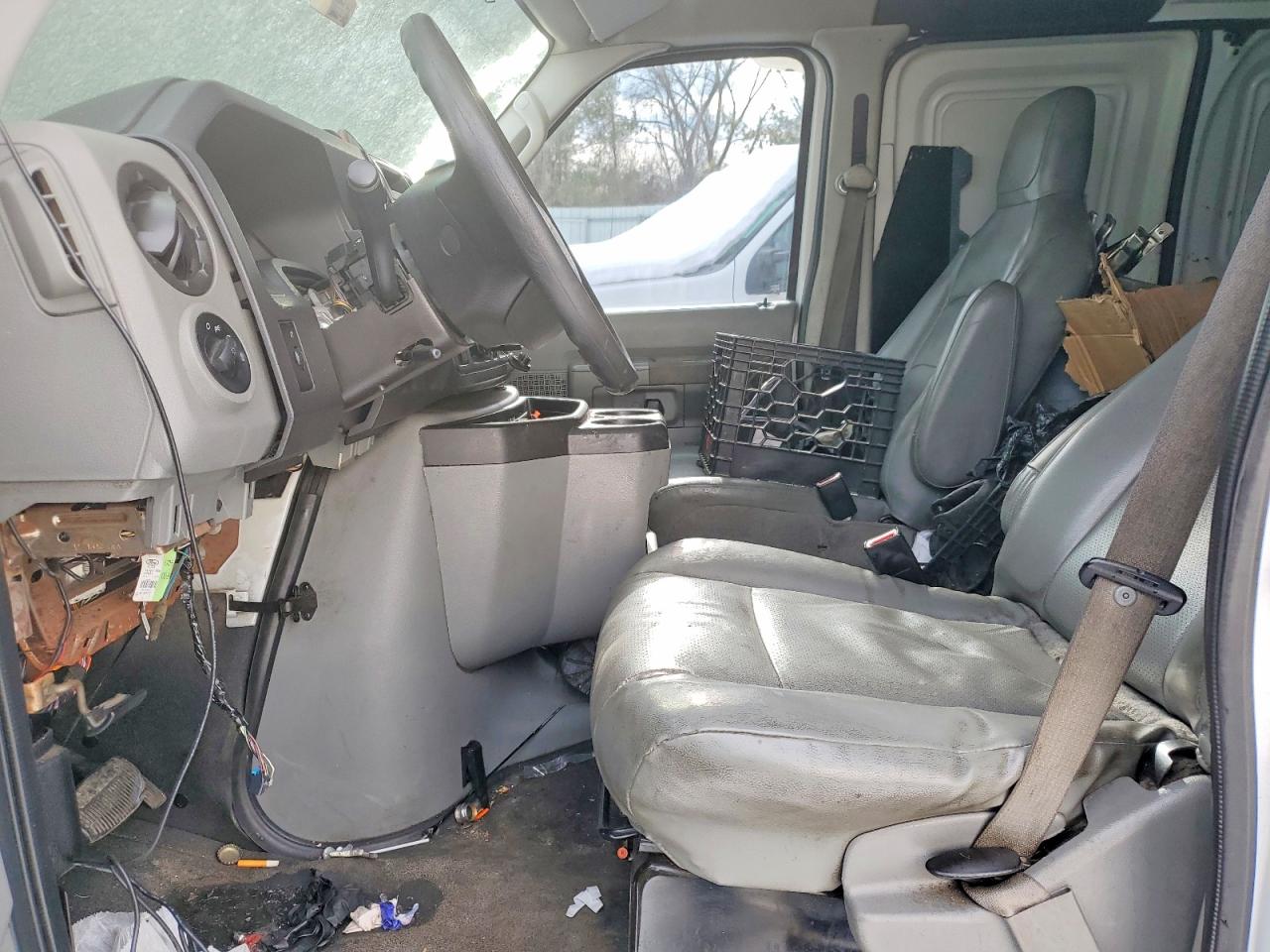 2011 FORD ECONOLINE E250 VAN photo 7