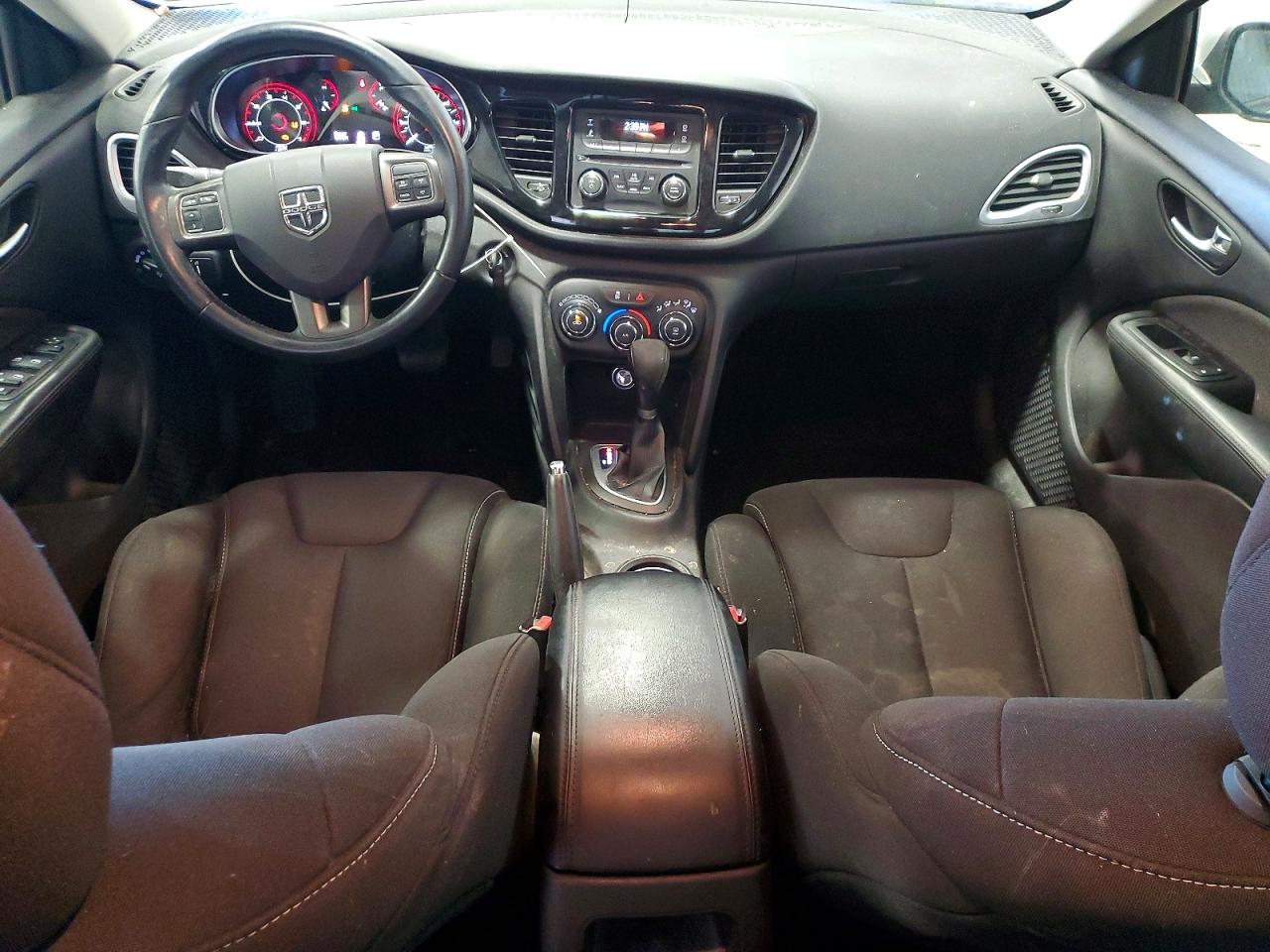 2013 DODGE DART SXT photo 8