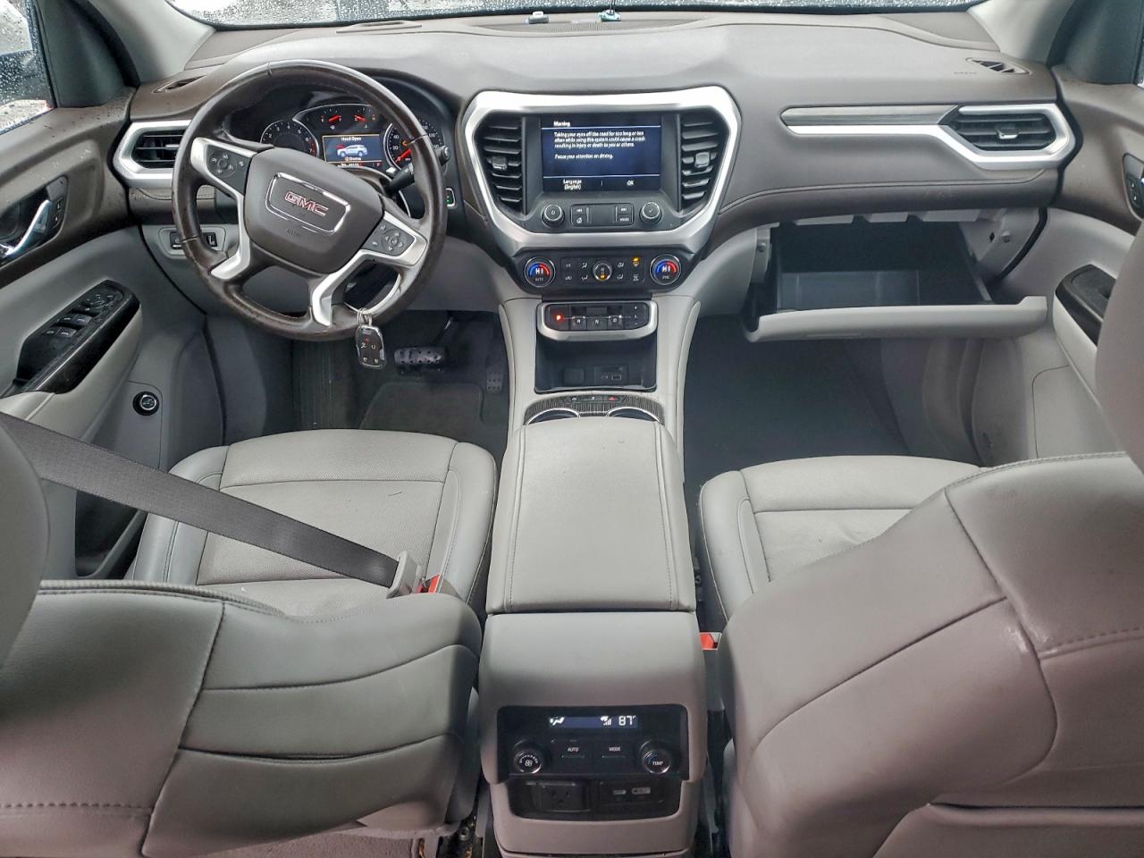 2023 GMC ACADIA SLT photo 8