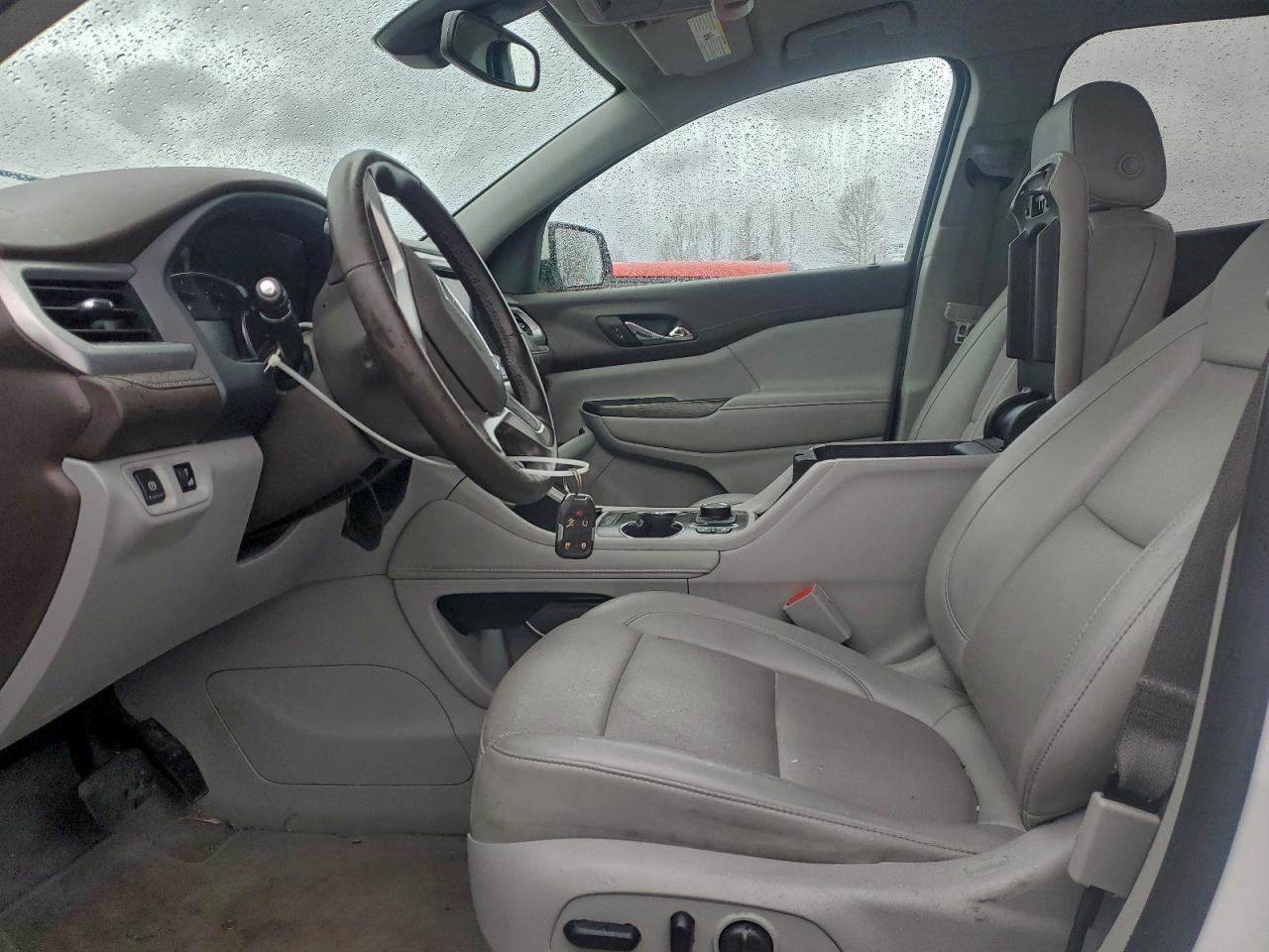 2023 GMC ACADIA SLT photo 7