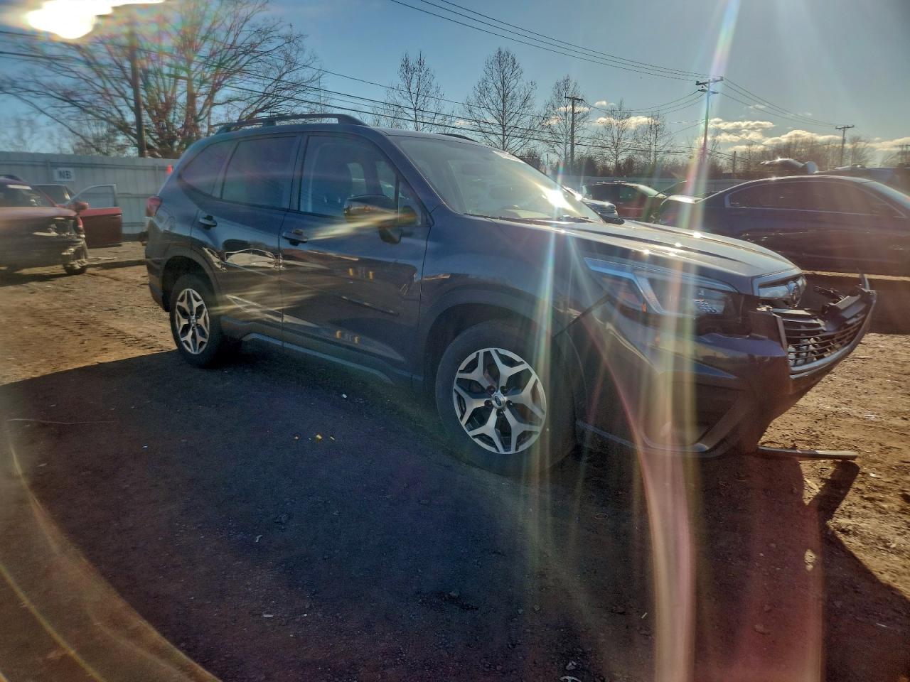 2021 SUBARU FORESTER PREMIUM photo 4