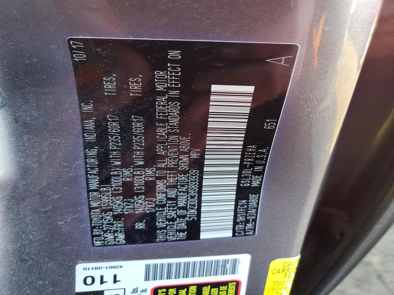 2017 TOYOTA SIENNA LE photo 13
