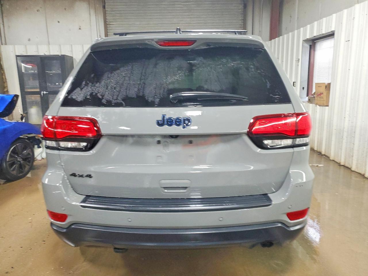 2019 JEEP GRAND CHEROKEE LAREDO photo 6