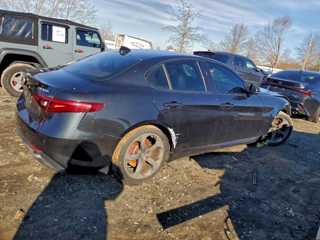 2018 ALFA ROMEO GIULIA photo 3