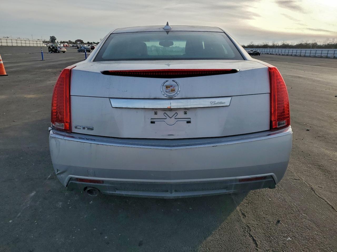 2011 CADILLAC CTS photo 6