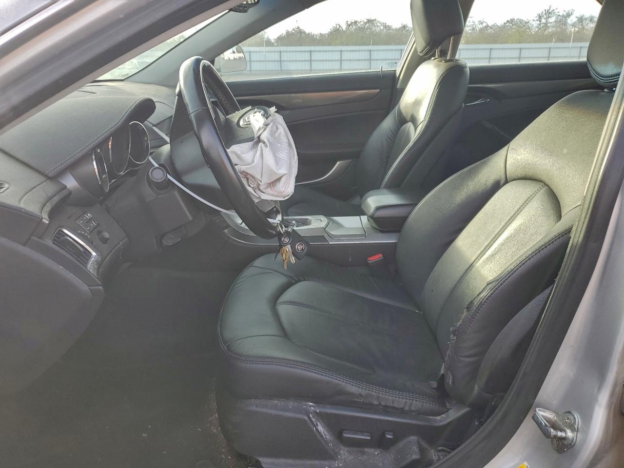 2011 CADILLAC CTS photo 7