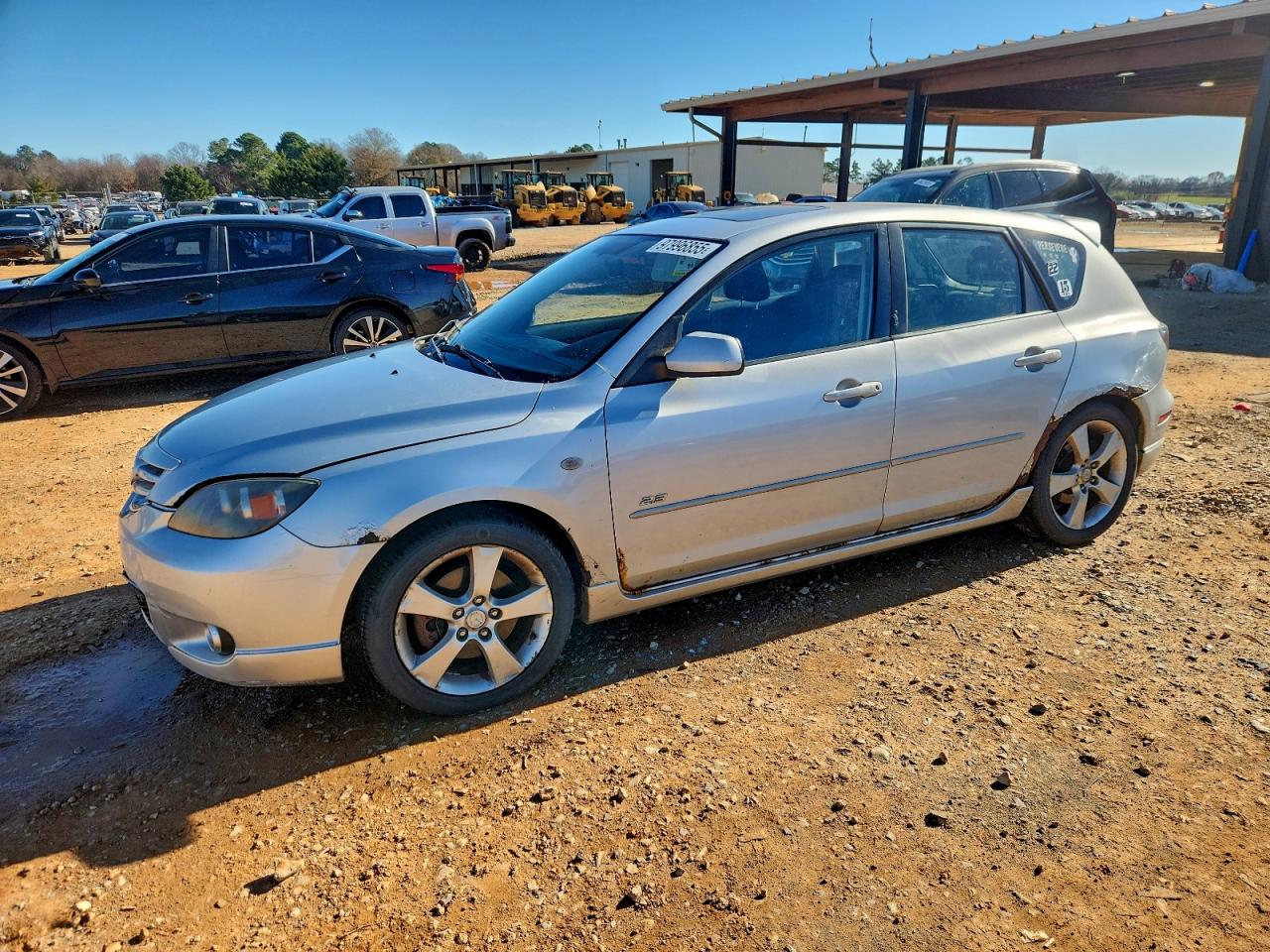 2004 MAZDA 3