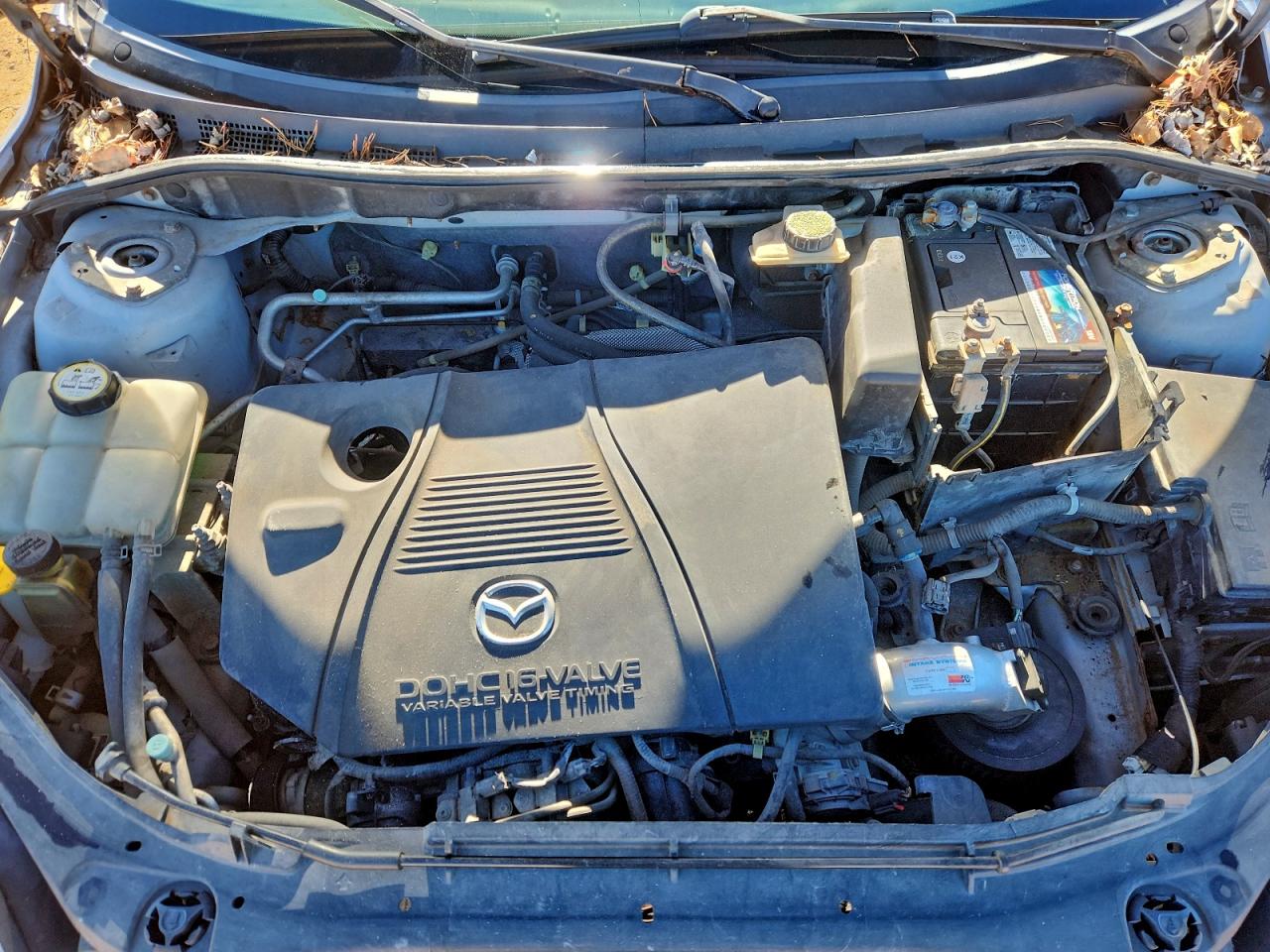 2004 MAZDA 3 HATCHBACK photo 11