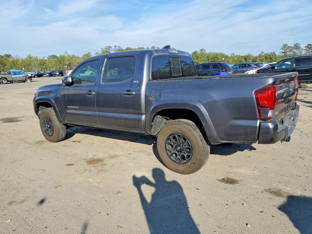 2022 TOYOTA TACOMA DOUBLE CAB photo 2
