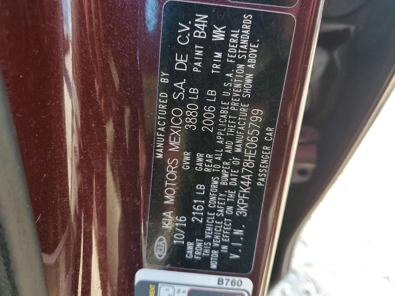 2017 KIA FORTE LX photo 13