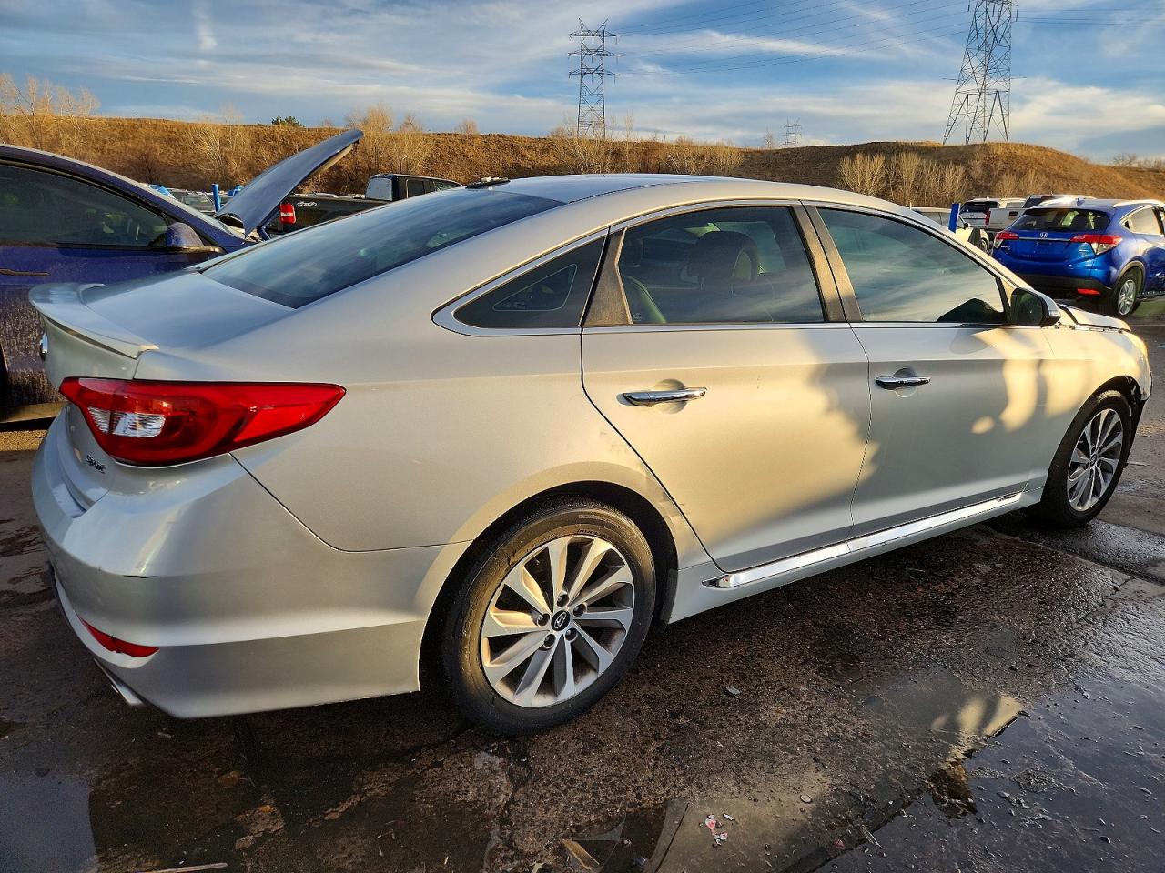 2015 HYUNDAI SONATA SPORT photo 3