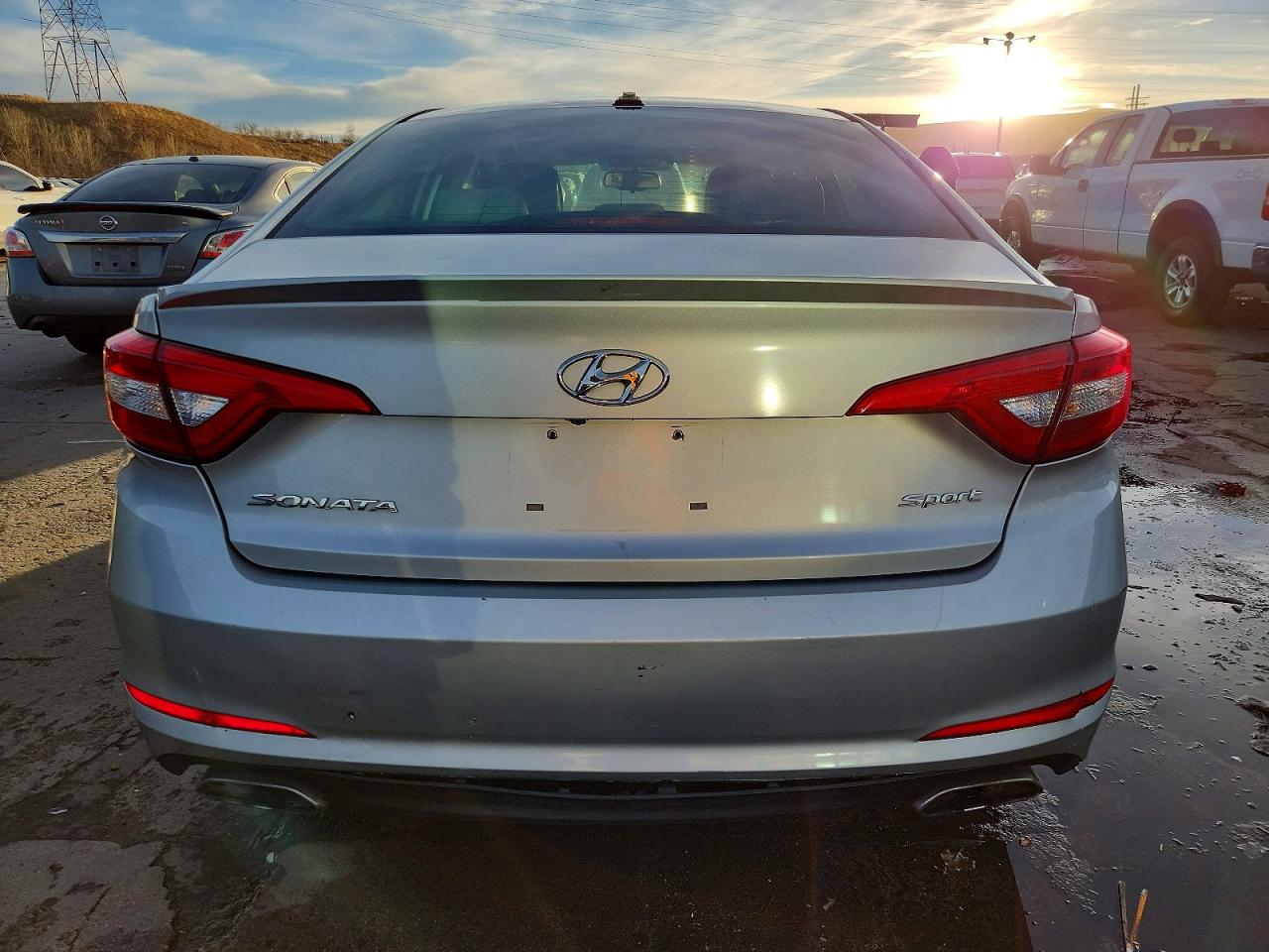 2015 HYUNDAI SONATA SPORT photo 6