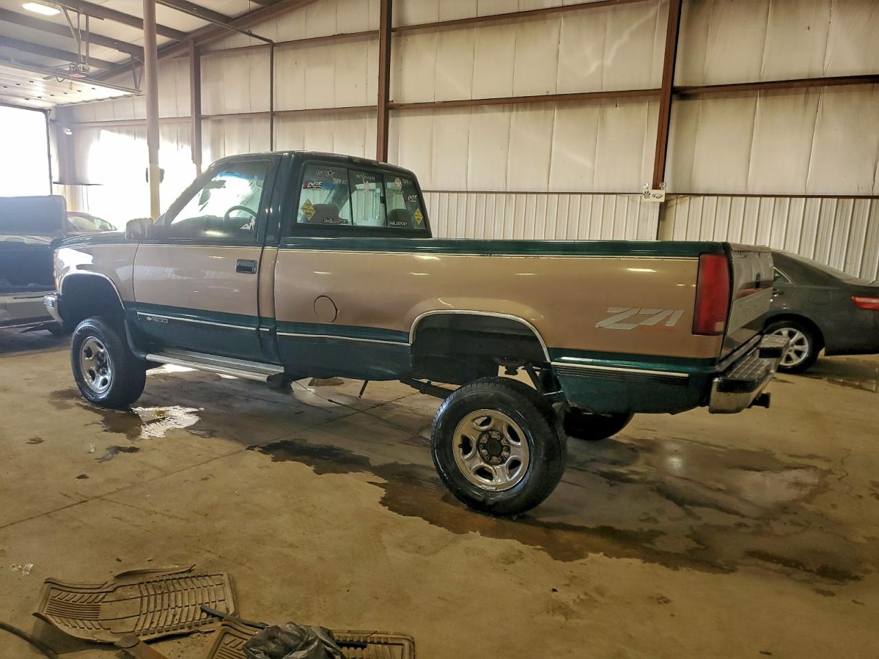1997 CHEVROLET GMT-400 K1500 photo 3