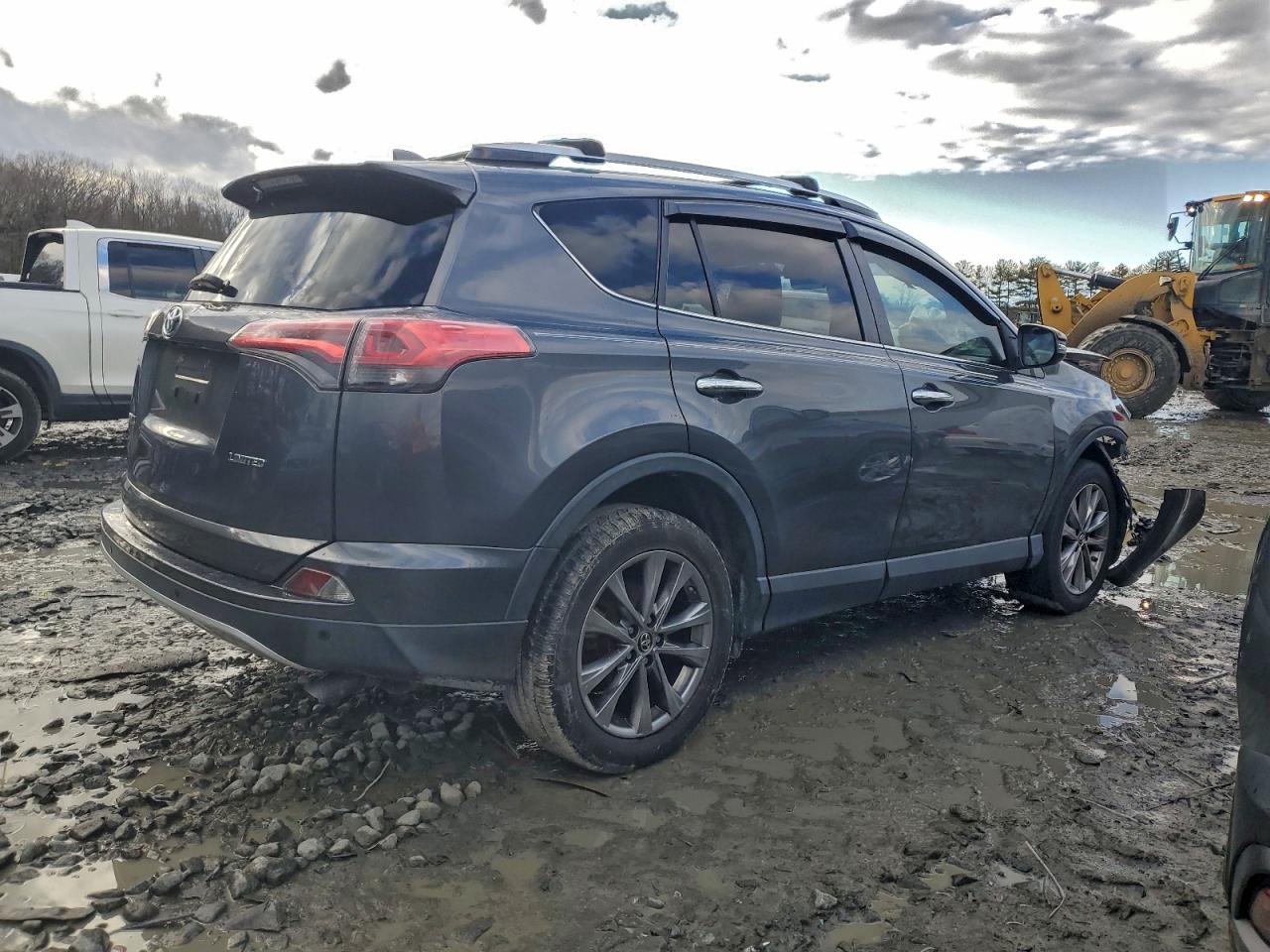 2016 TOYOTA RAV4 LIMITED photo 3