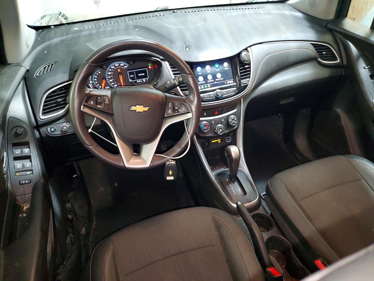 2022 CHEVROLET TRAX 1LT photo 8
