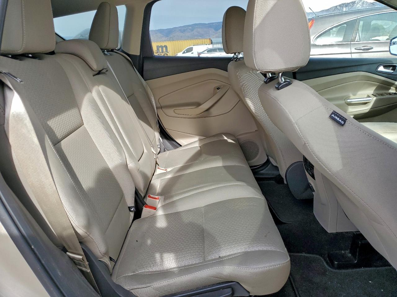 2017 FORD ESCAPE SE photo 11