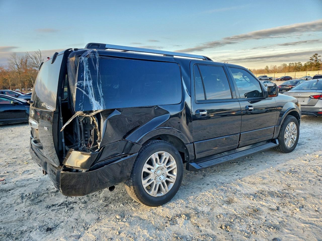 2011 FORD EXPEDITION EL LIMITED photo 3