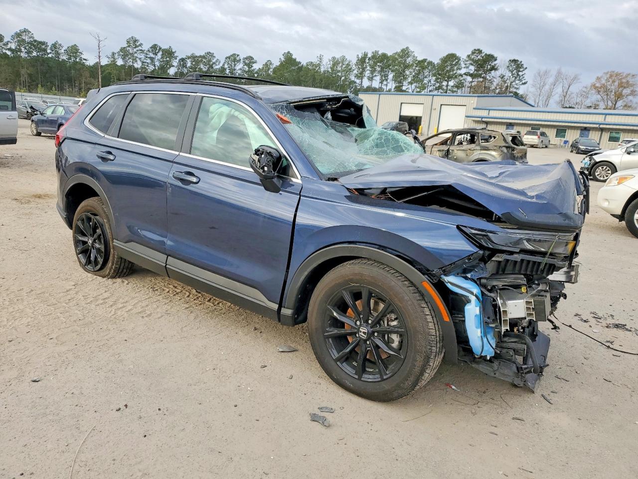 2025 HONDA CR-V SPORT photo 4