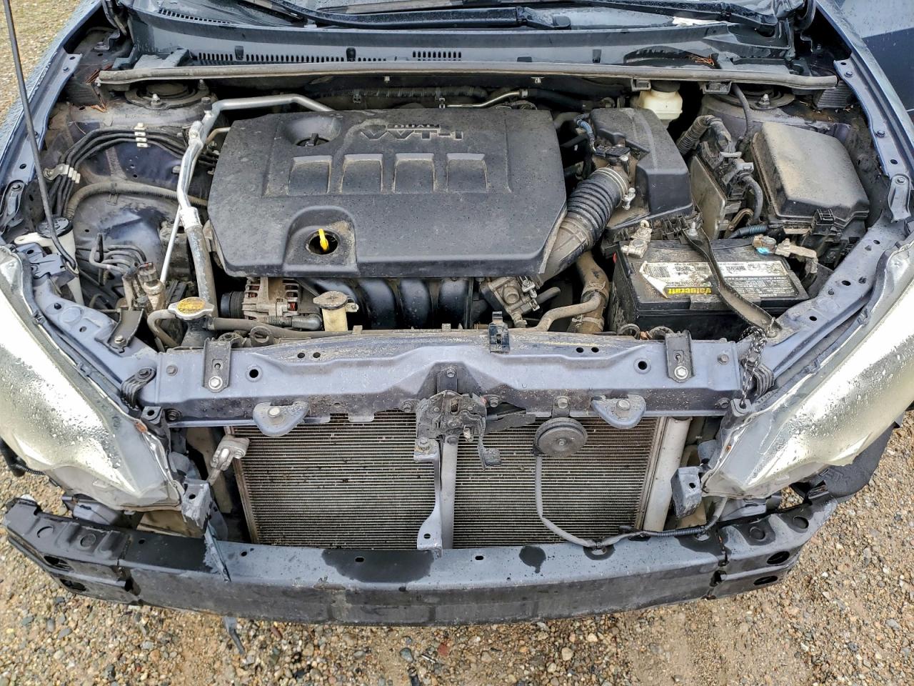 2015 TOYOTA COROLLA L photo 11