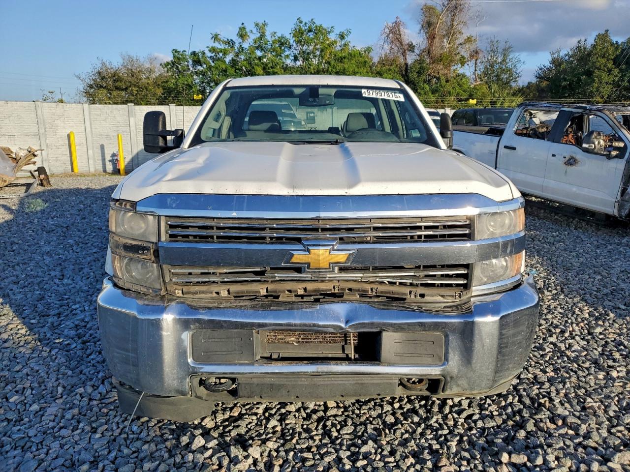 2015 CHEVROLET SILVERADO C2500 HEAVY DUTY photo 5