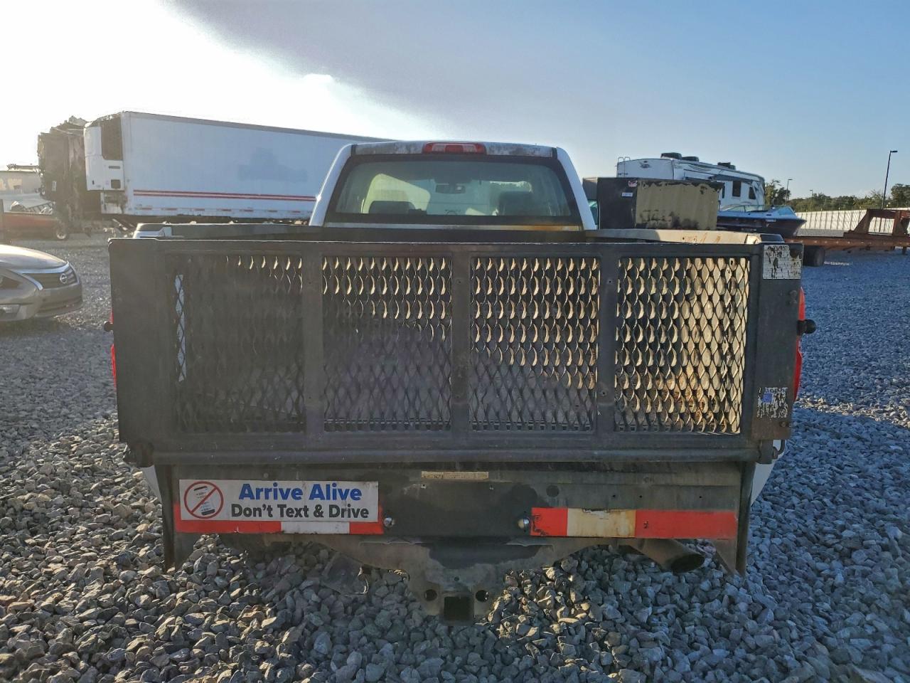 2015 CHEVROLET SILVERADO C2500 HEAVY DUTY photo 6