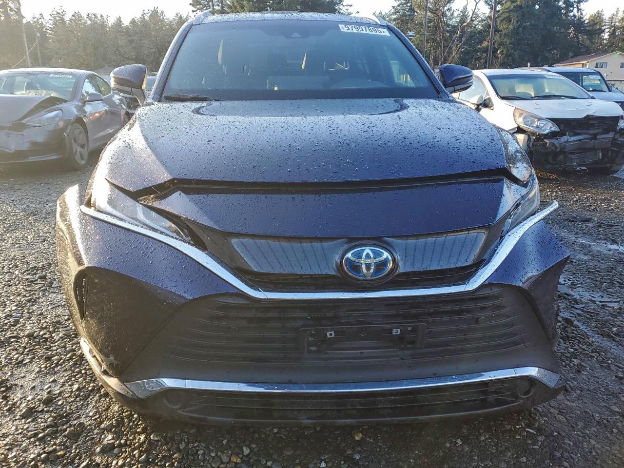 2021 TOYOTA VENZA XLE photo 5