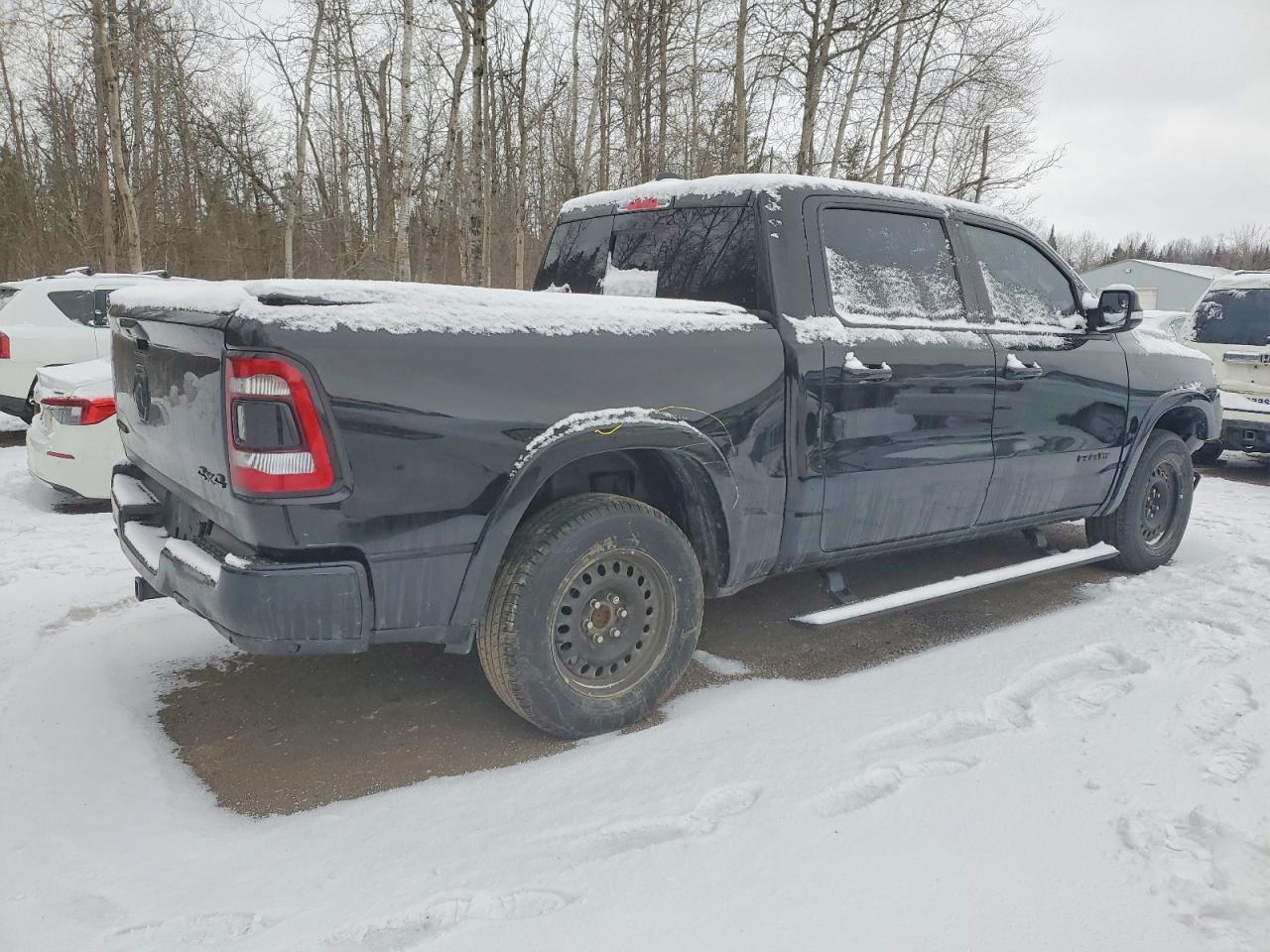 2019 RAM 1500 LARAMIE photo 3