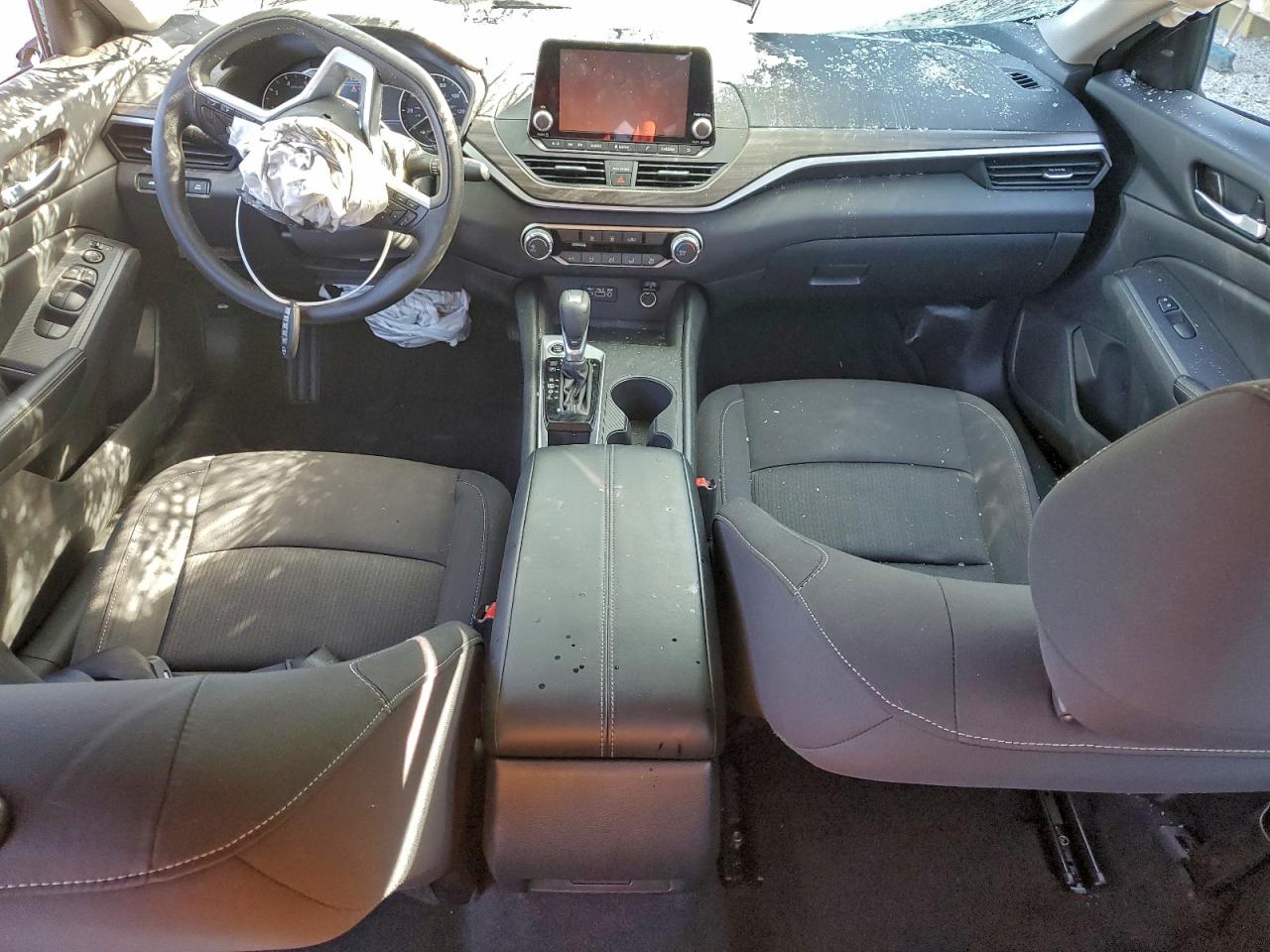 2025 NISSAN ALTIMA SV photo 8