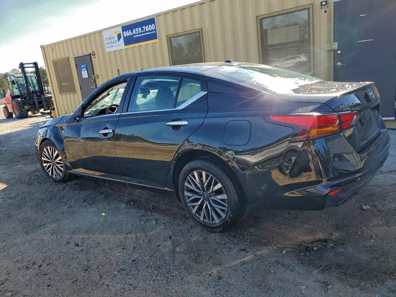 2025 NISSAN ALTIMA SV photo 2