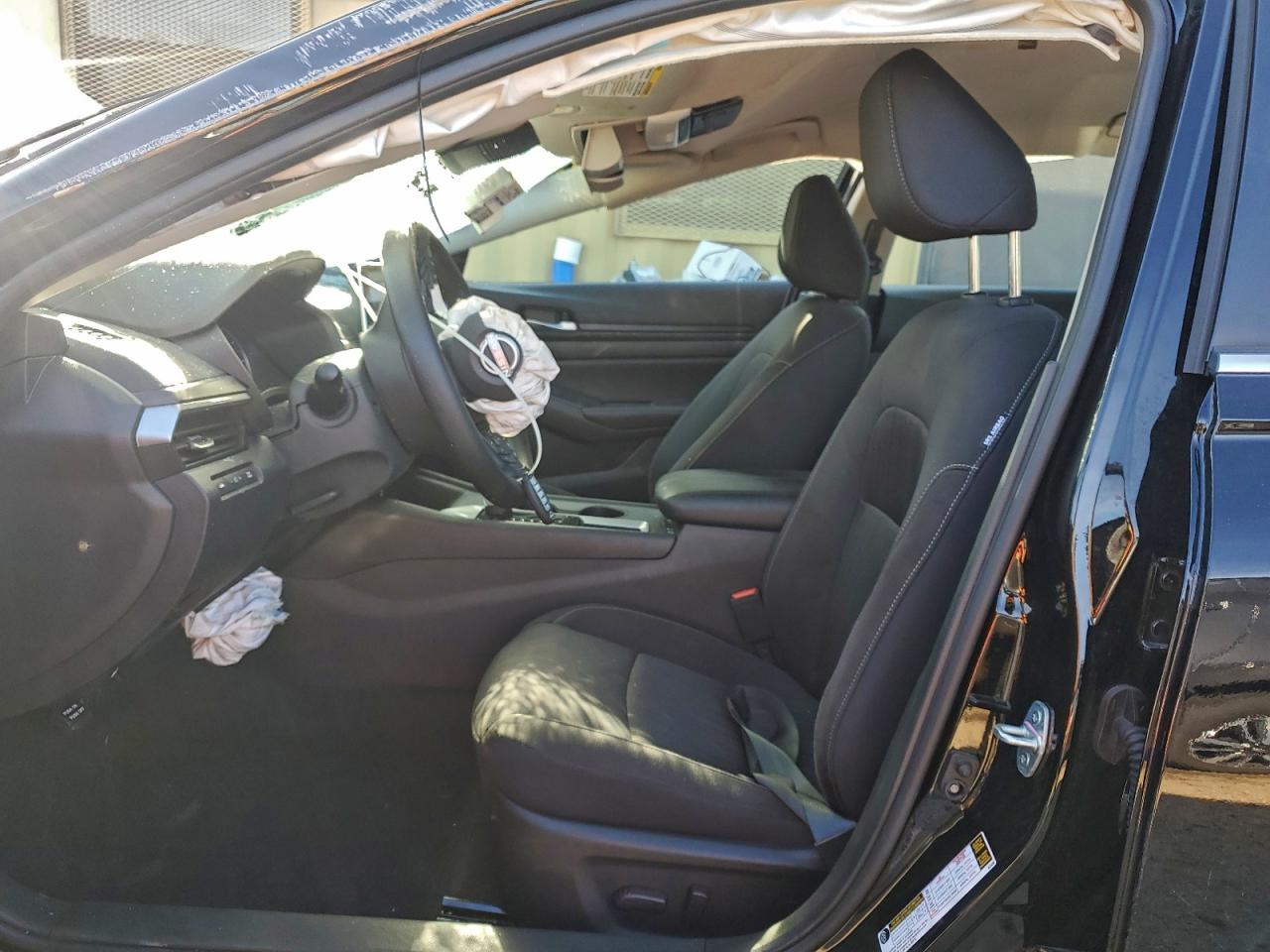 2025 NISSAN ALTIMA SV photo 7