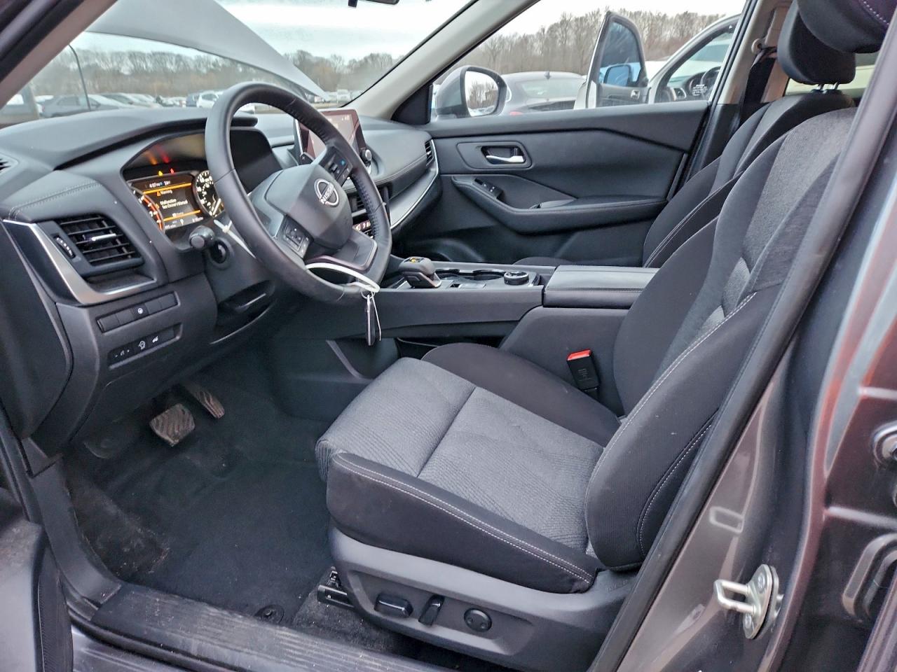 2025 NISSAN ROGUE SV photo 7