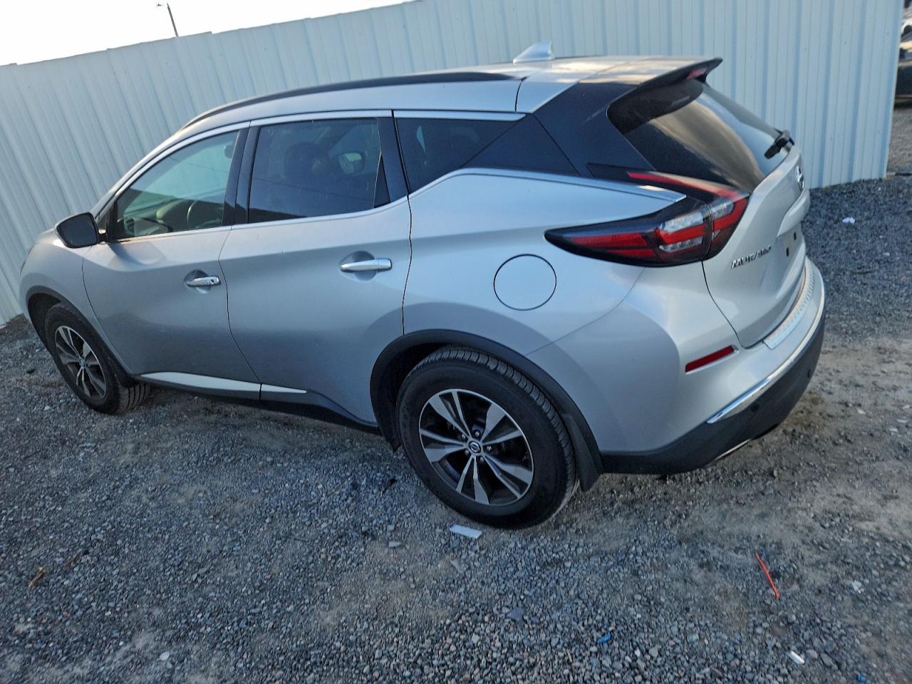 2020 NISSAN MURANO SV photo 2