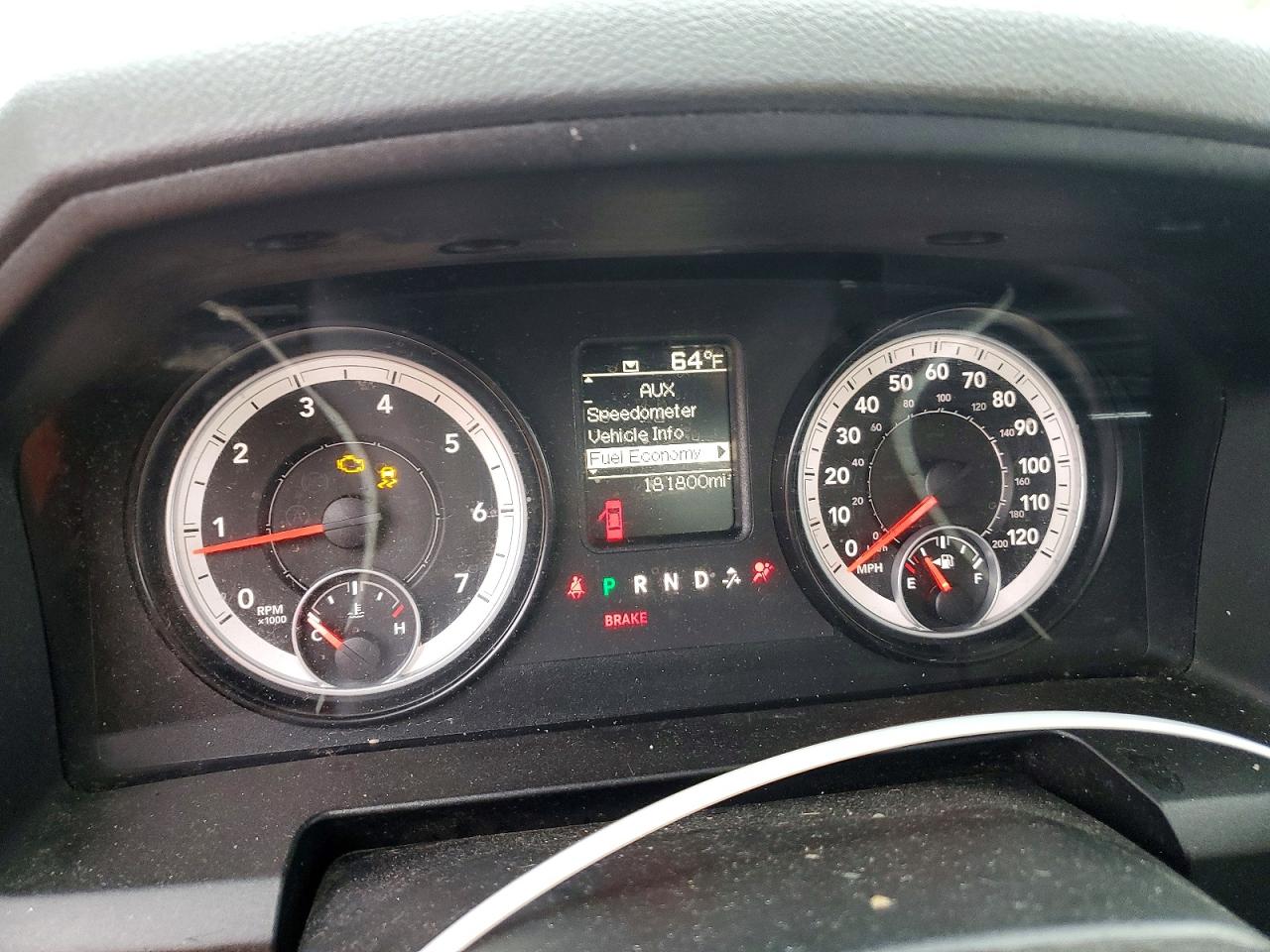 2014 RAM 1500 ST photo 9