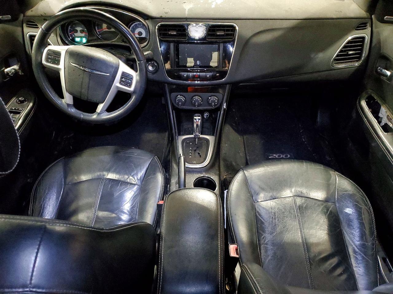 2013 CHRYSLER 200 LIMITED photo 8