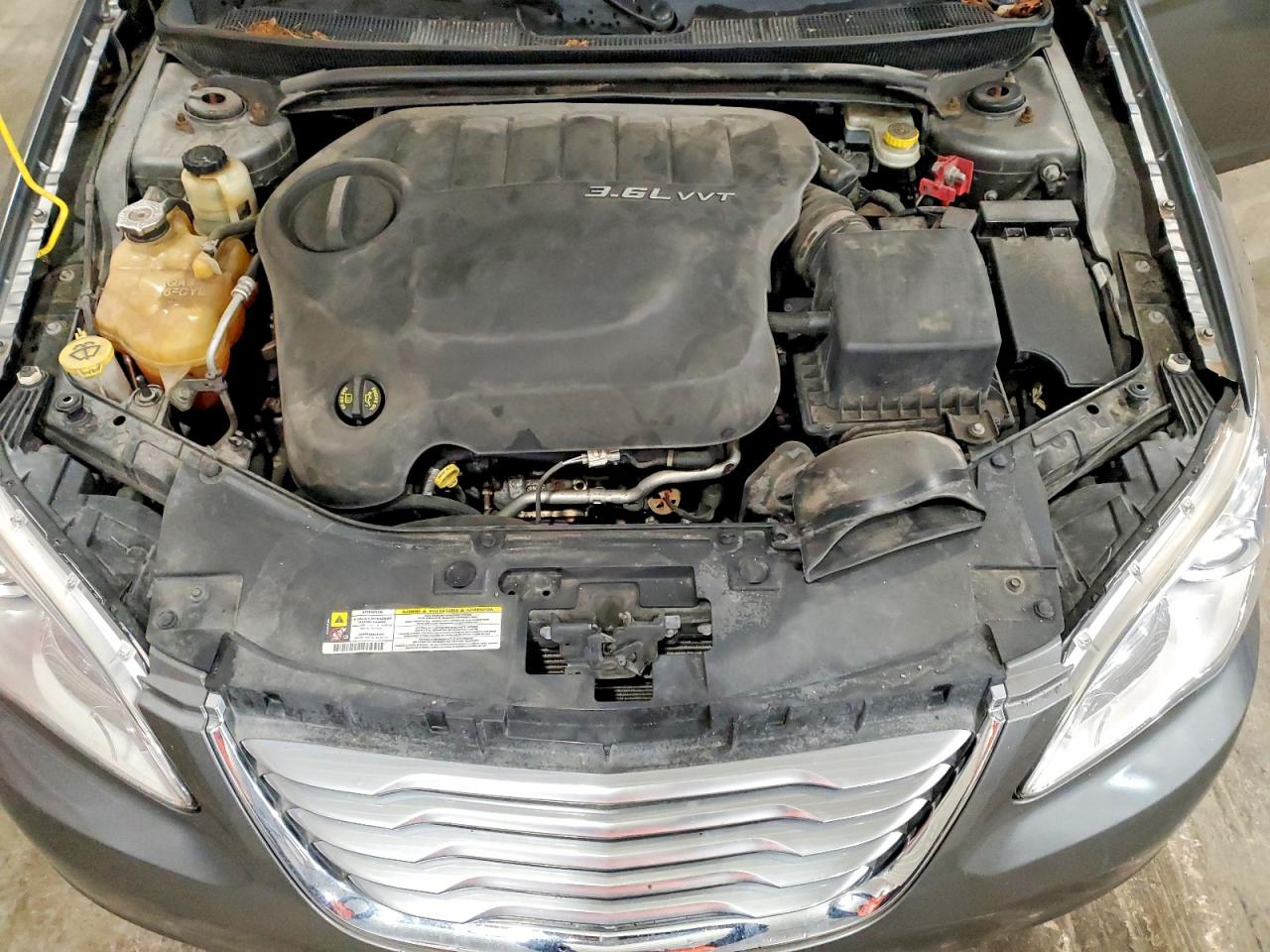 2013 CHRYSLER 200 LIMITED photo 11