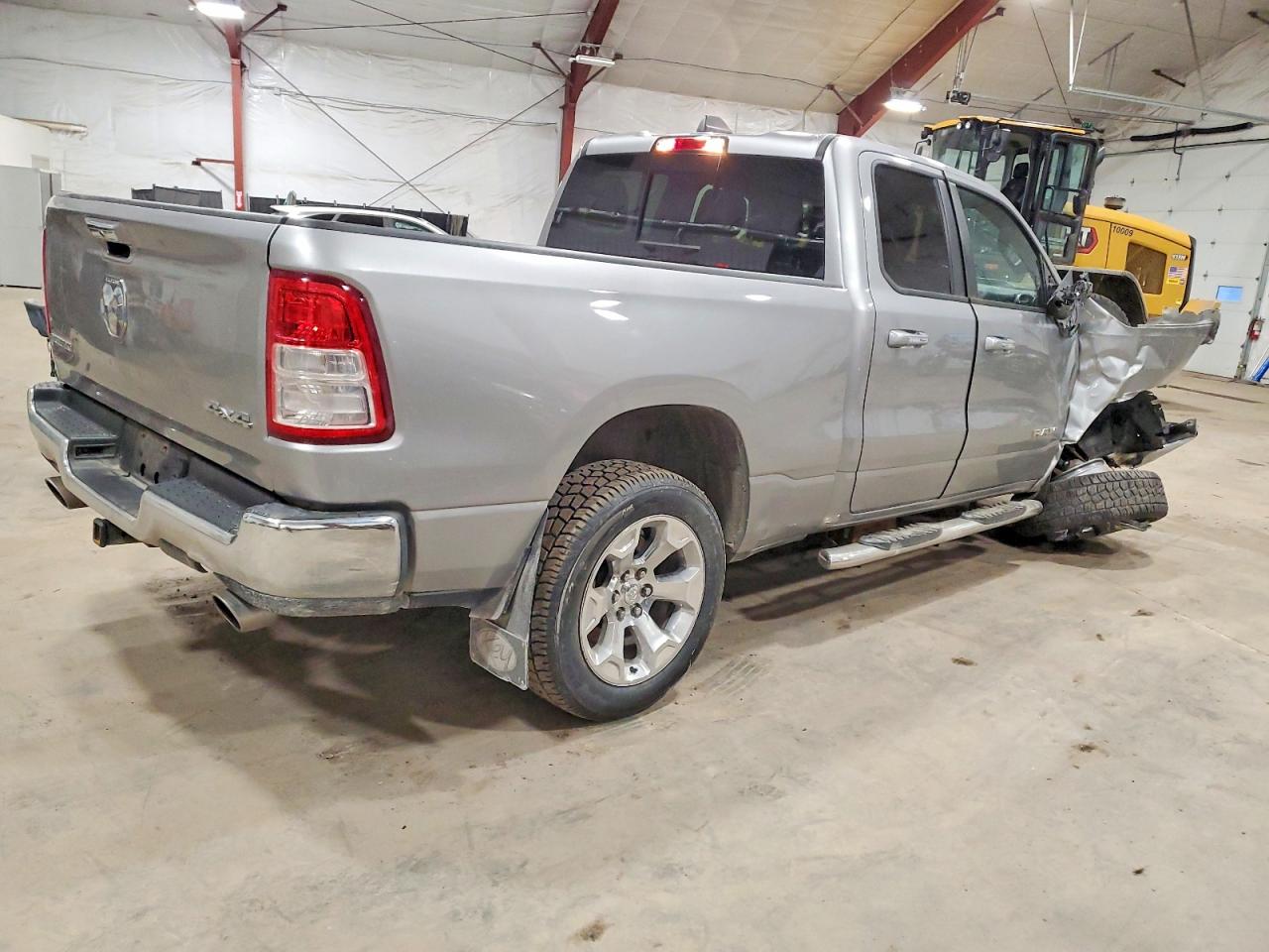 2019 RAM 1500 BIG HORN/LONE STAR photo 3