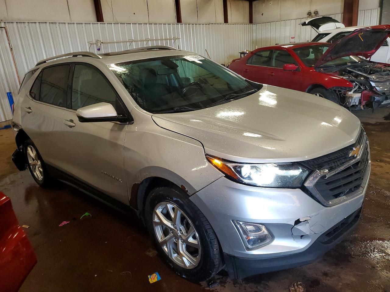 2019 CHEVROLET EQUINOX LT photo 4