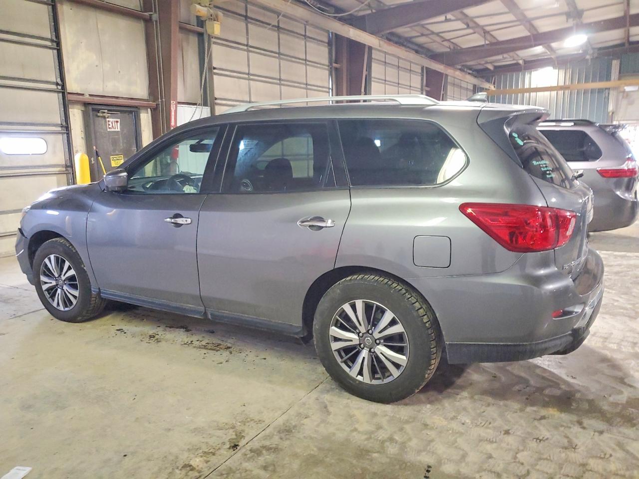 2020 NISSAN PATHFINDER SL photo 2