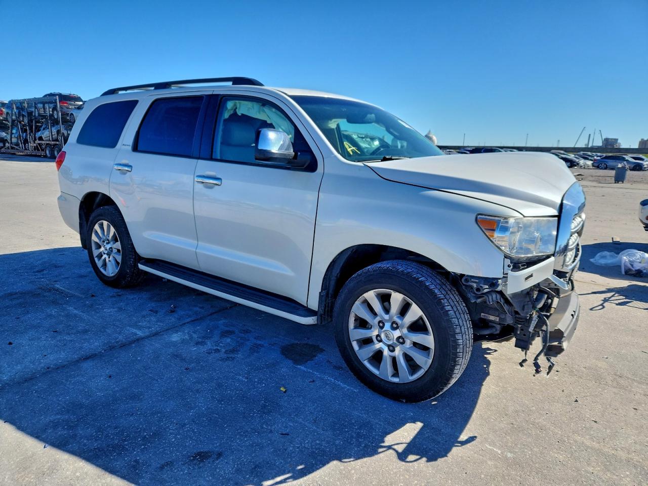2016 TOYOTA SEQUOIA PLATINUM photo 4