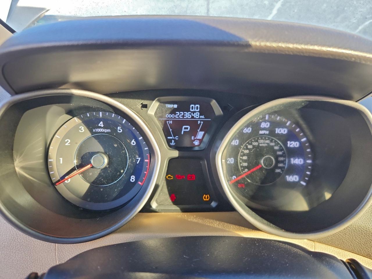 2013 HYUNDAI ELANTRA GLS photo 9