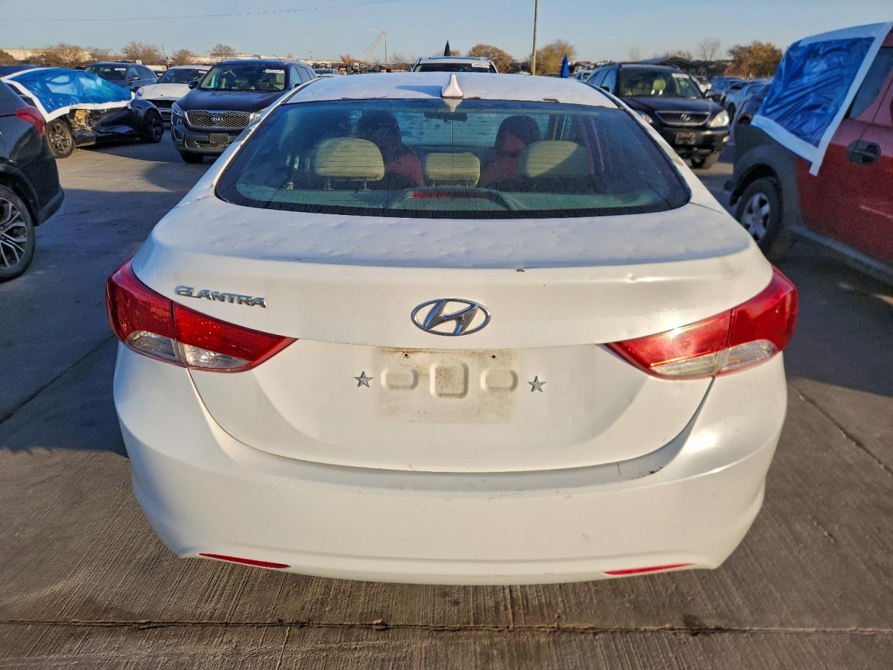 2013 HYUNDAI ELANTRA GLS photo 6