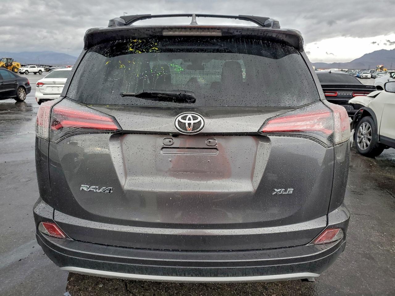 2018 TOYOTA RAV4 ADVENTURE photo 6